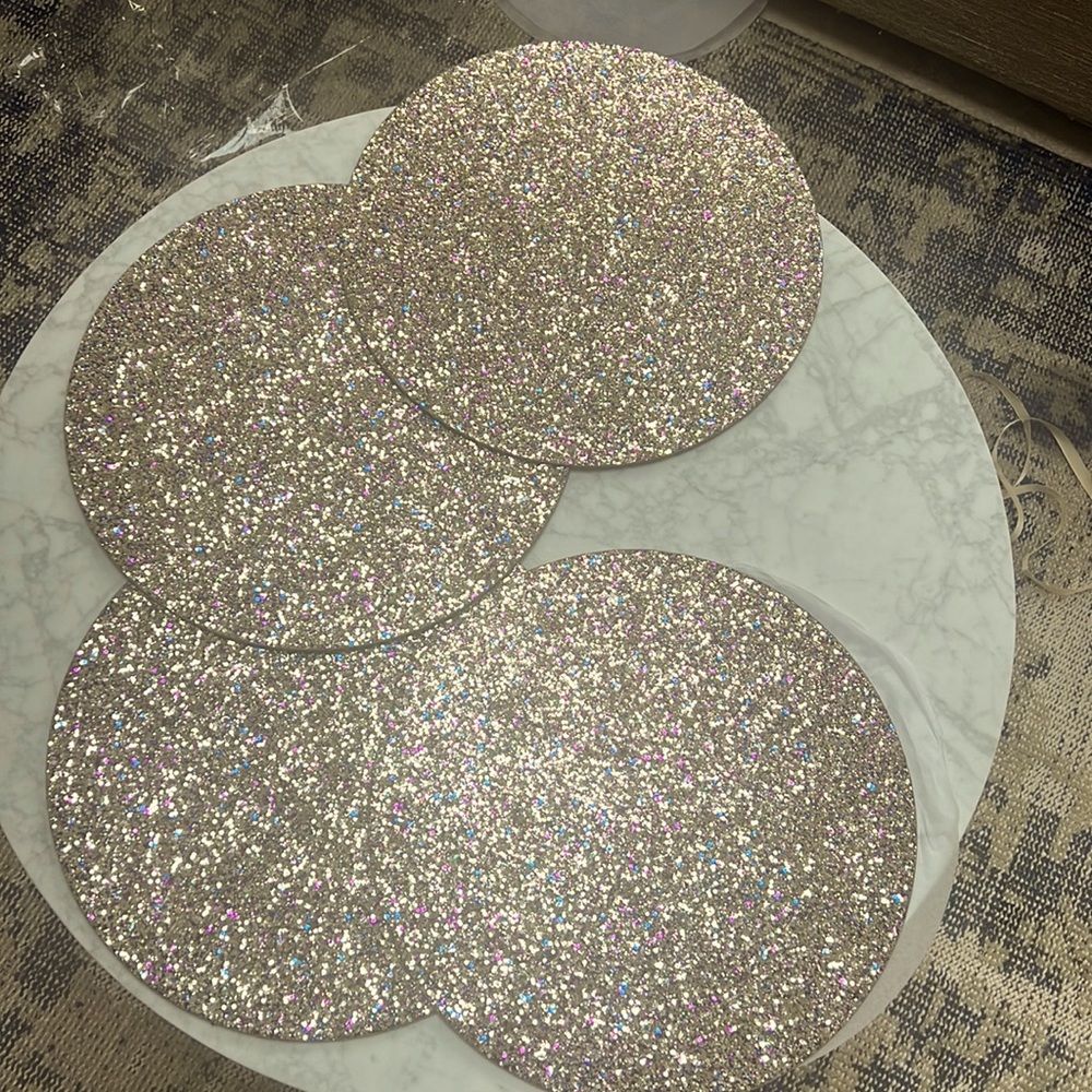 Kim Seybert. Four Glittering Chargers or Placemats NWT